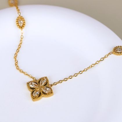 Náhrdelník čtyřlístek s kamínky Stainless Steel - zlatý