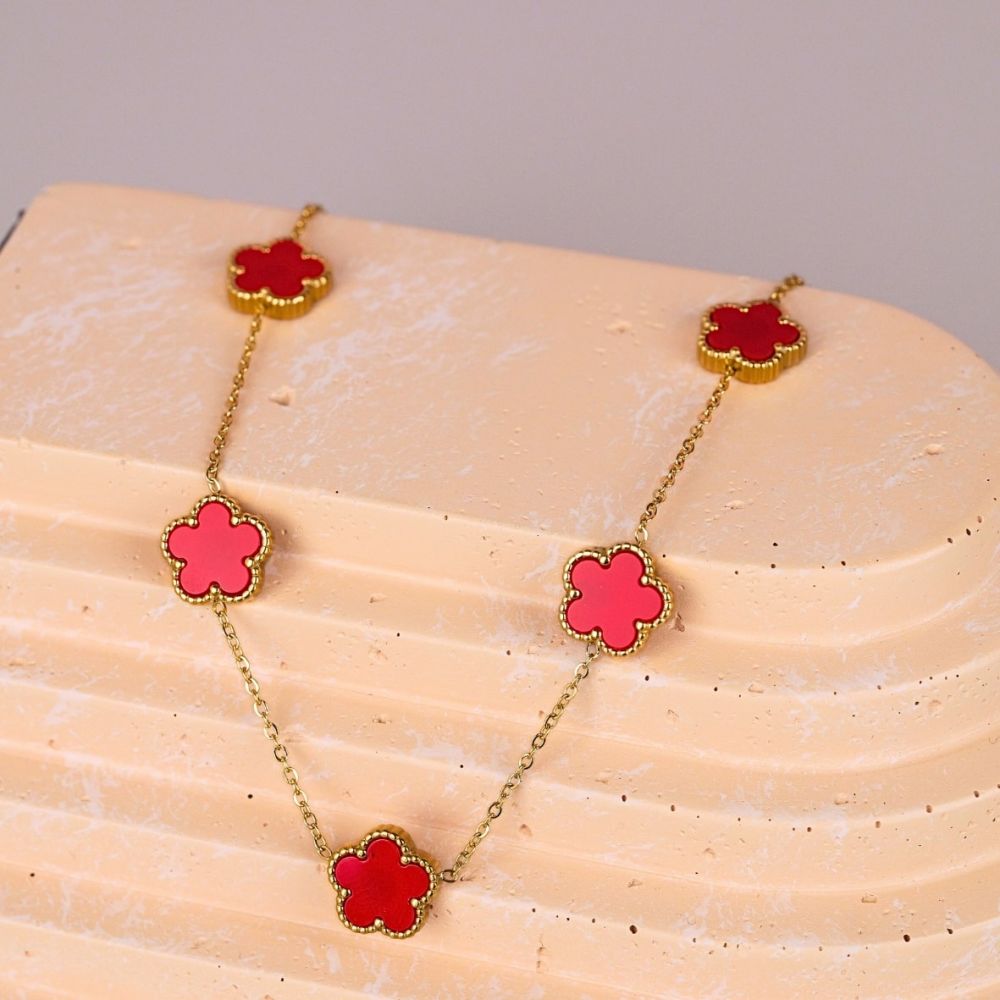 Náhrdelník s květy v červené barvě Stainless Steel - zlatý